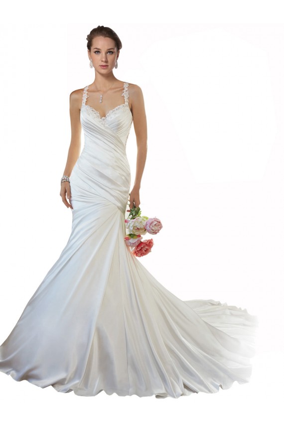 Avorio Stile sirena Innamorato Raso Spiaggia Abiti da sposa Outlet