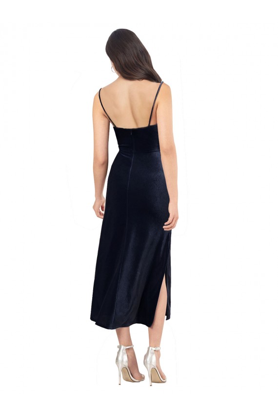 Blu marino scuro Colonna Cappuccio Midi Velluto Elastico Corto Abiti da damigella donore / Abiti da sera / Abiti da cocktail Outlet