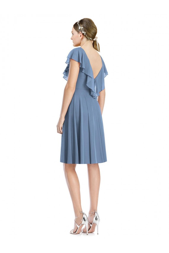 Blu polveroso Linea A Scollatura a V Al ginocchio cocktail Chiffona Corto Abiti da damigella donore Outlet